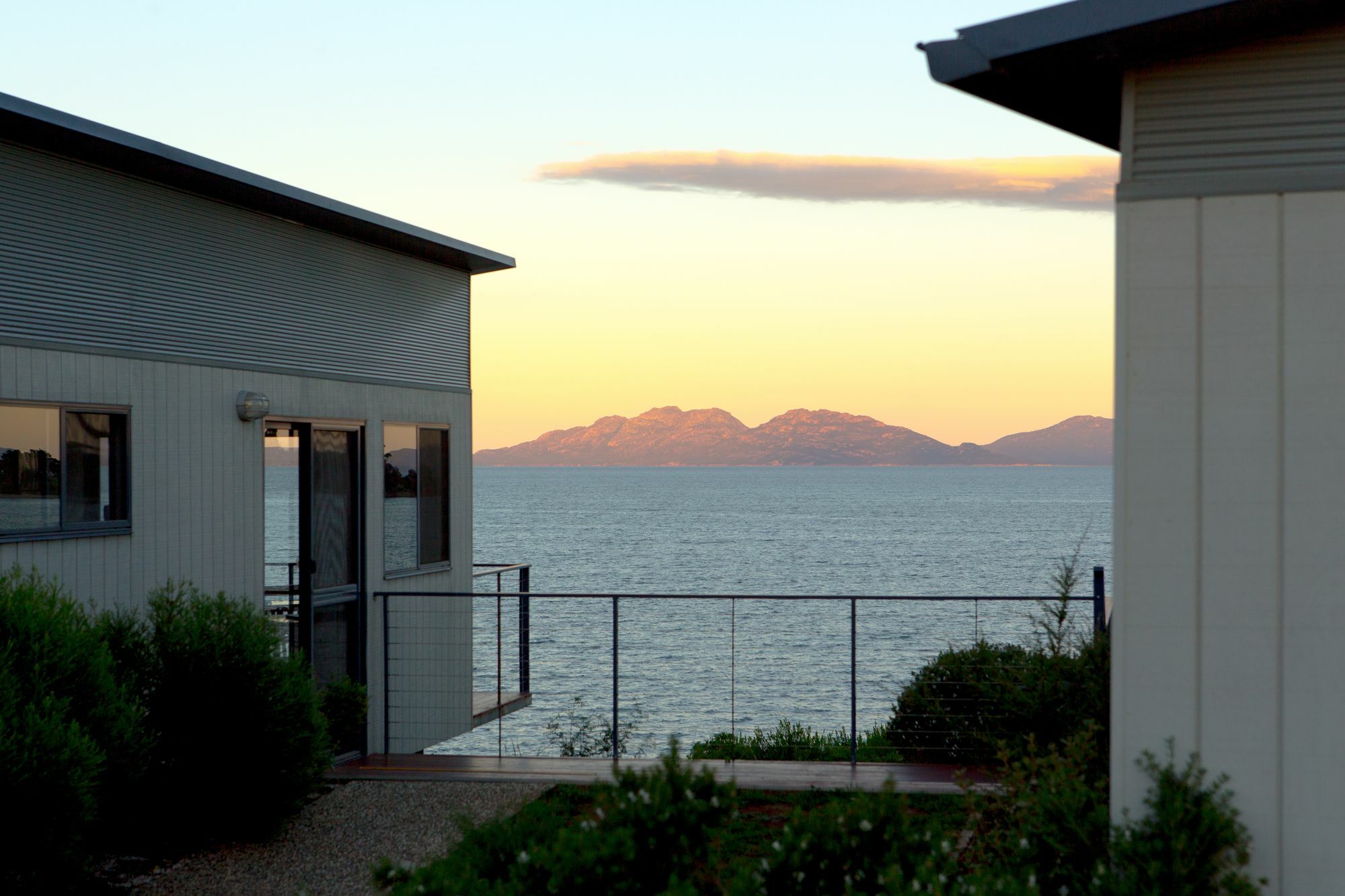 Swansea Beach Chalets Exteriör bild